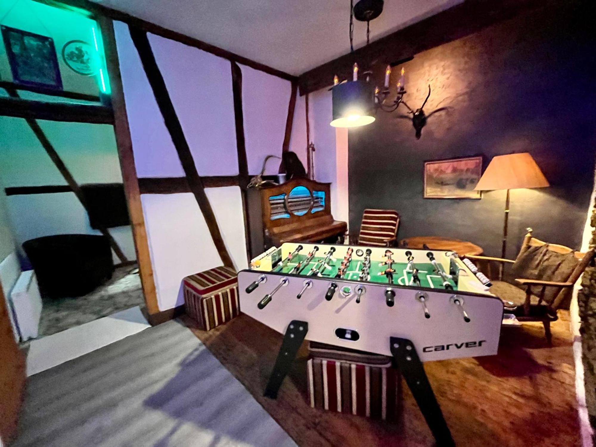 Bookeinfach Bad Ems - Private - Sauna Jacuzzi Whirlpool Swimmingpool Alahna Sup Beachvolleyball Billiards Ping Pong Cinema Theater Music Disco Ball Bbq Und Parkplaetze Bagian luar foto