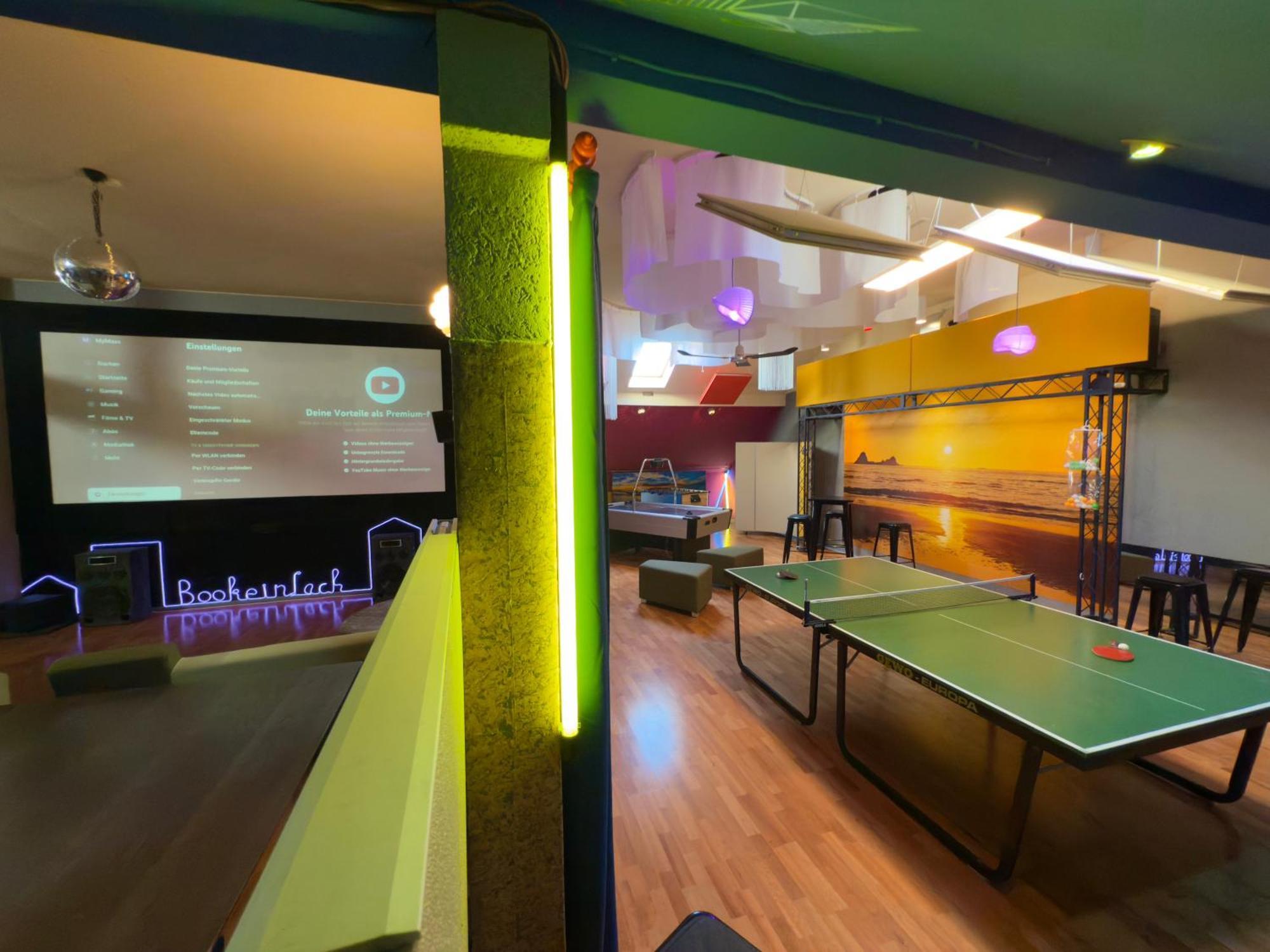 Bookeinfach Bad Ems - Private - Sauna Jacuzzi Whirlpool Swimmingpool Alahna Sup Beachvolleyball Billiards Ping Pong Cinema Theater Music Disco Ball Bbq Und Parkplaetze Bagian luar foto